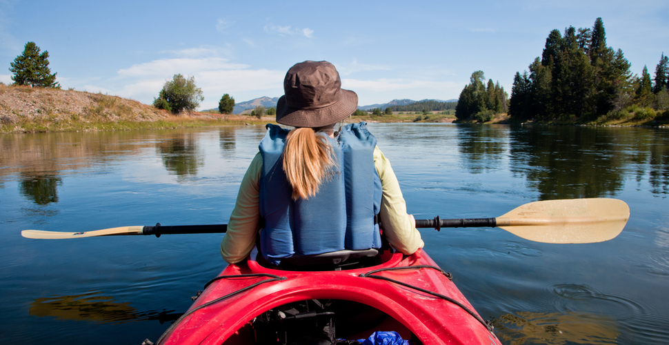 GT-SnakeRiver-paddle-shutterstock_sized - Off the Beaten Path